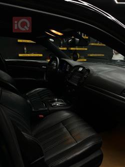 کرایسلەر 300